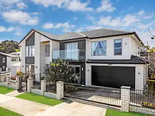 Flatbush Milano Gem with Views and Granny Flat Potential