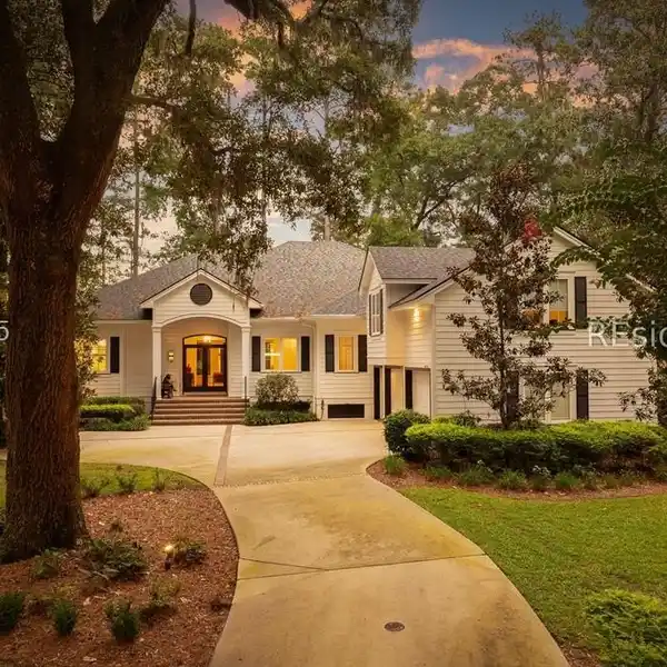 SPECTACULAR VIEWS OF BELFAIR'S EAST COURSE