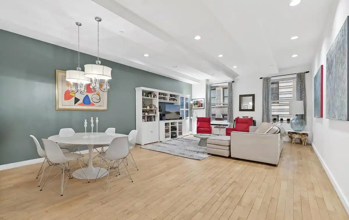 Loft-style Residence at Downtown by Starck