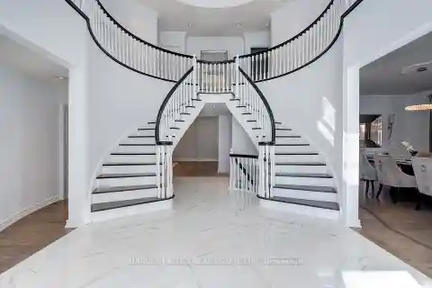 Luxurious Custom Home