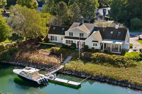 Exclusive Fiddler’s Cove Home