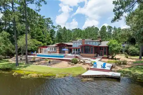 Architectural Lakefront Masterpiece with Infinity Pool