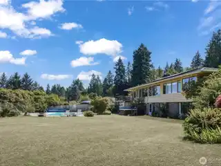 Spacious Home Perfect for Multi-Gen Living