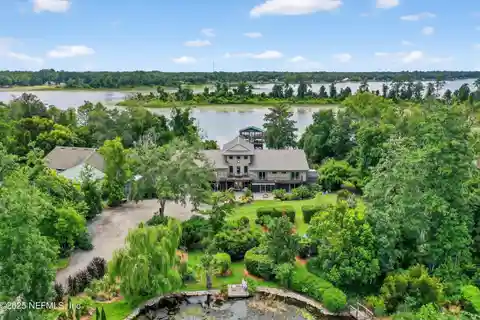 One-Of-A-Kind Luxury Lakefront Estate
