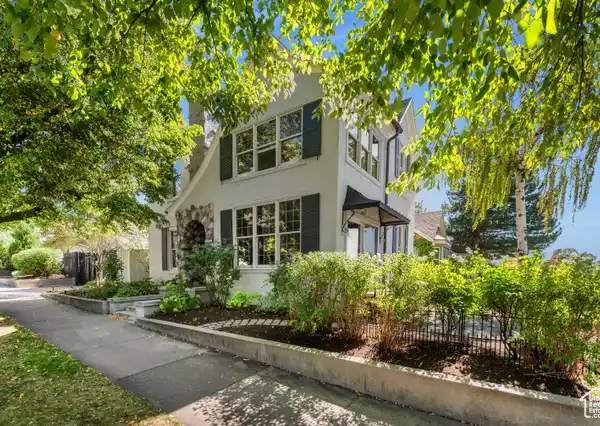 RARE GEM IN THE HEART OF SALT LAKE CITY
