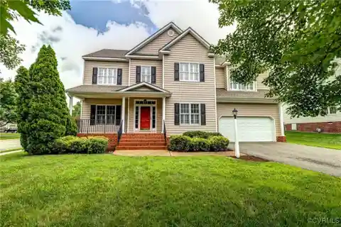 Stunning Family Home in Glen Allen