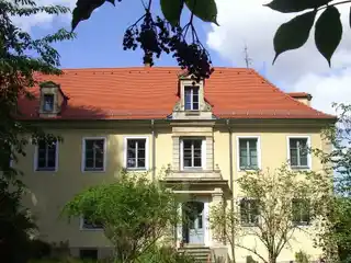 Unique Villa with Park in an Exclusive Location