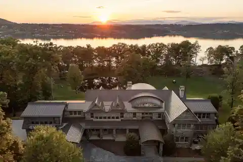 Stonecrest on the Hudson