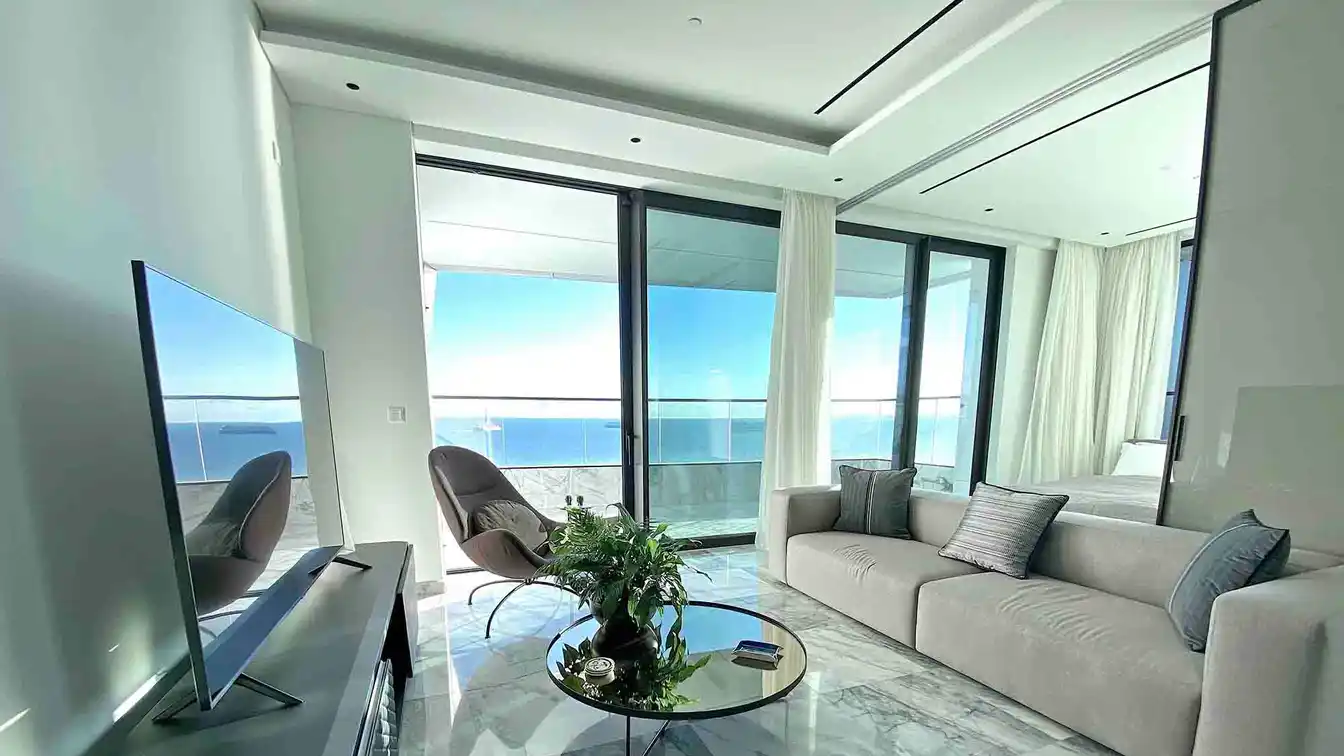 Luxury Apartment in an Exclusive Building
