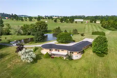 Remarkable Ranch on Six-Plus Acres