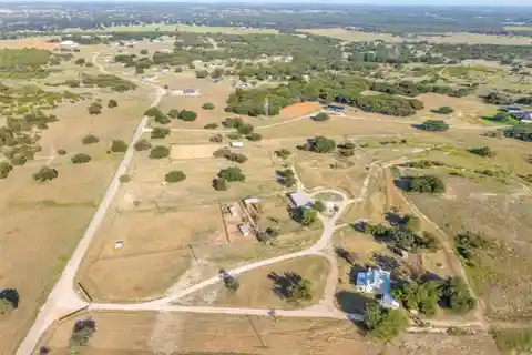 Exceptional 20-Acre Ranchette