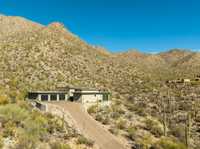 NEWLY COMPLETED CONTEMPORARY HOME