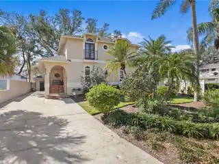 Stunning Three-bedroom Home