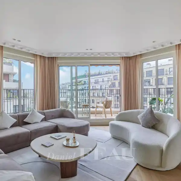 BETTER THAN NEW FULLY SOUTH-FACING SIXTH FLOOR APARTMENT