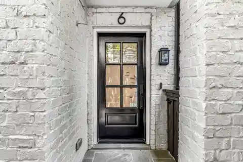 Sleek Townhome-style Condo