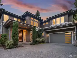 Immaculate Home in North Rose Hill