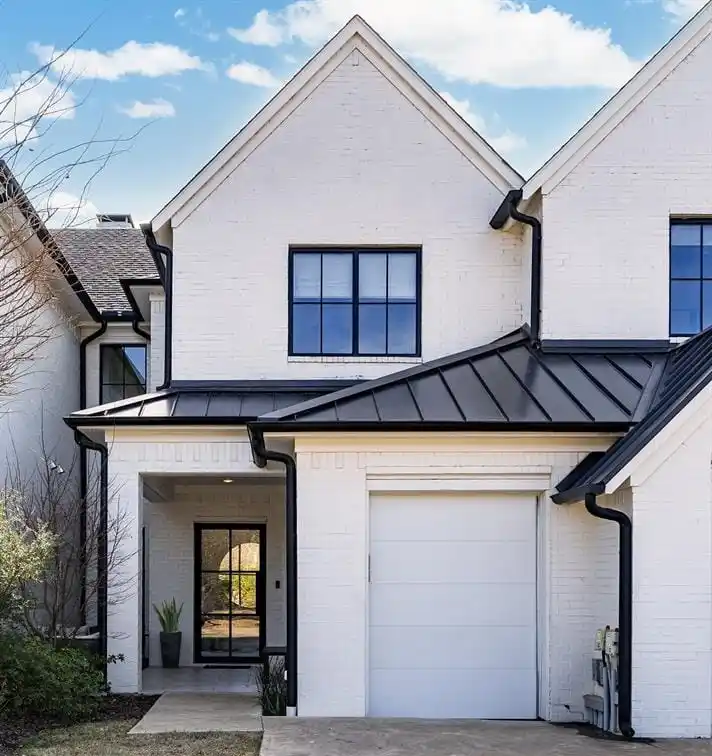 Townhouse with Stunning Views of Henderson Bay