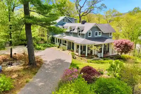 Gracious Home with Sweeping River Views from Every Room