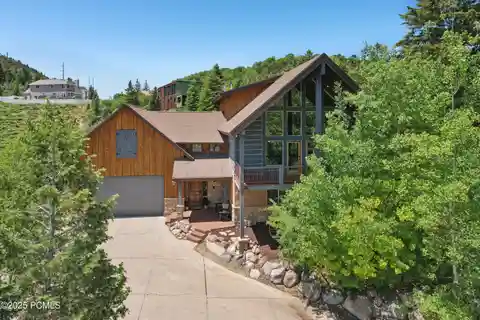 Stunning Mountain Retreat