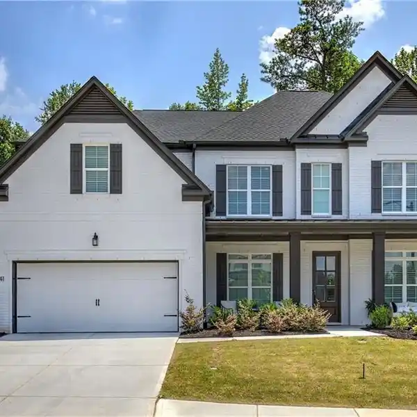 LUXURY HOME FULL OF UPGRADES