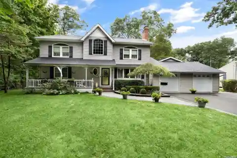 Extraordinary Expanded Colonial Property