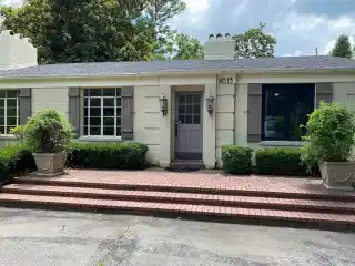 Transformed 1940 Cottage in Red Acres