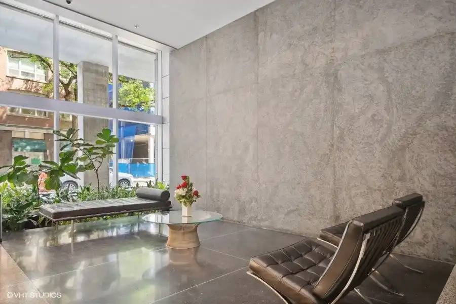 Streeterville Penthouse Paradise