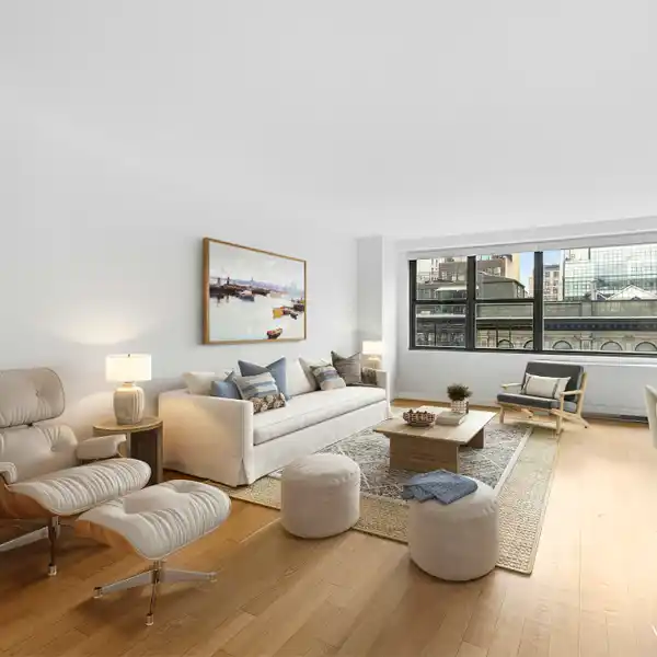 SUN-FILLED UNION SQUARE HOME WITH DESIGNER FINISHES