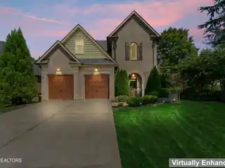 Rustic Elegance with Modern Luxury