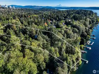Stunning Evergreen Lakeshore Preserve
