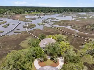 Marshfront Oasis with Deepwater Dock
