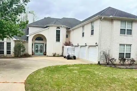 Exquisite Home with Breathtaking Lake Views