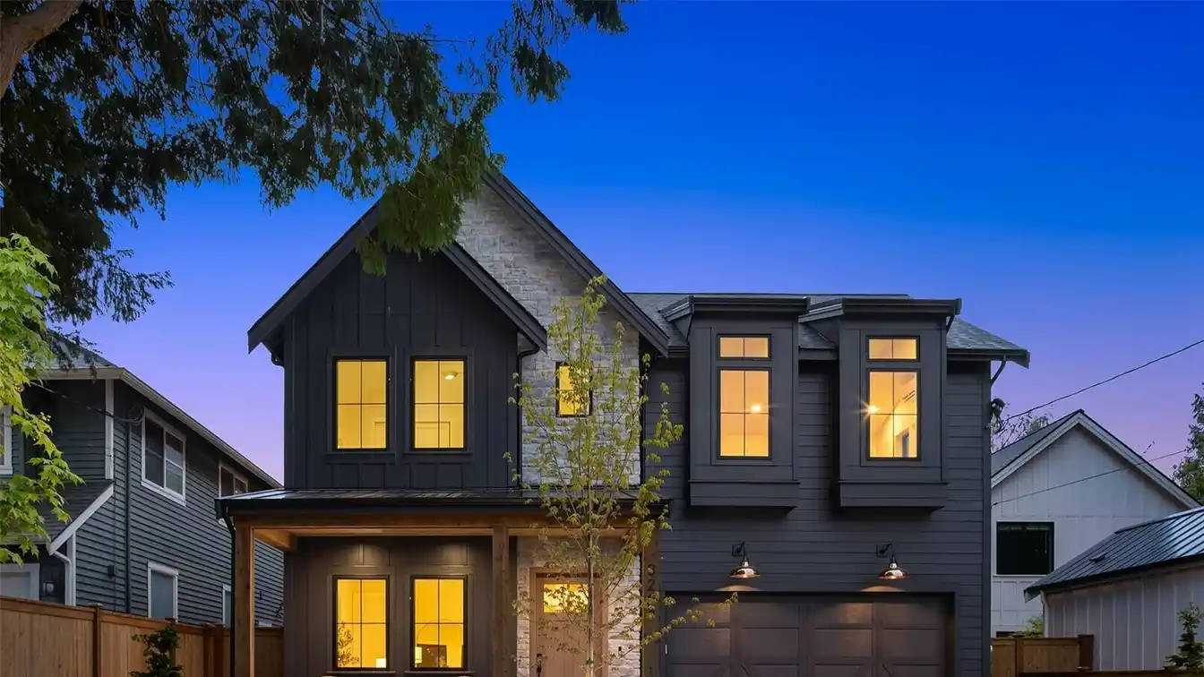 Elegant New Home in Charming Wedgwood