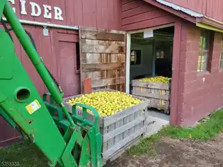 Restored 1740 Farm with Cidery