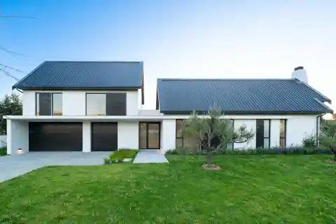 Fresh Modern Home in La Vue on Val De Vie