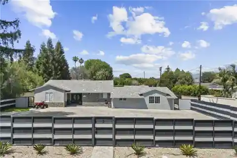 Beautifully Updated Home in Granada Hills