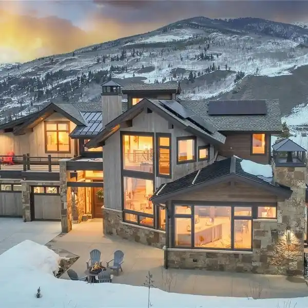 NEWLY CONSTRUCTED RESIDENCE WITH STRIKING GORE RANGE VIEWS