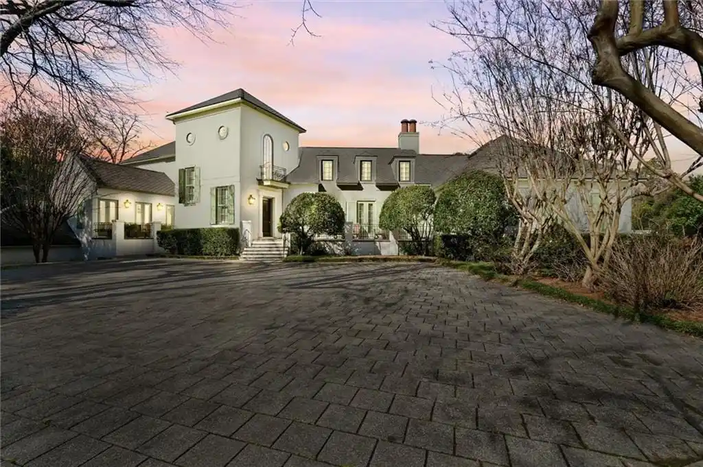 Breathtaking Luxury Home on 2.5 Acres