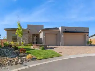 Stunning Luxury Home in the Cliffs at Somersett