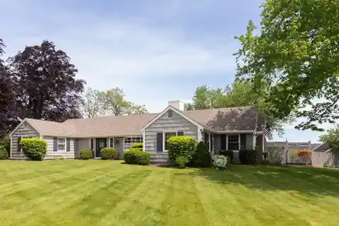 An Iconic Property
