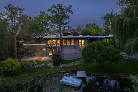 Rare Opportunity in Interlaken Park