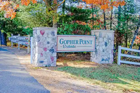 Scenic Walks and Lakeside Living Combined