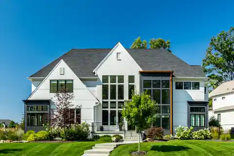 Architectural Masterpiece in Holliday Farms