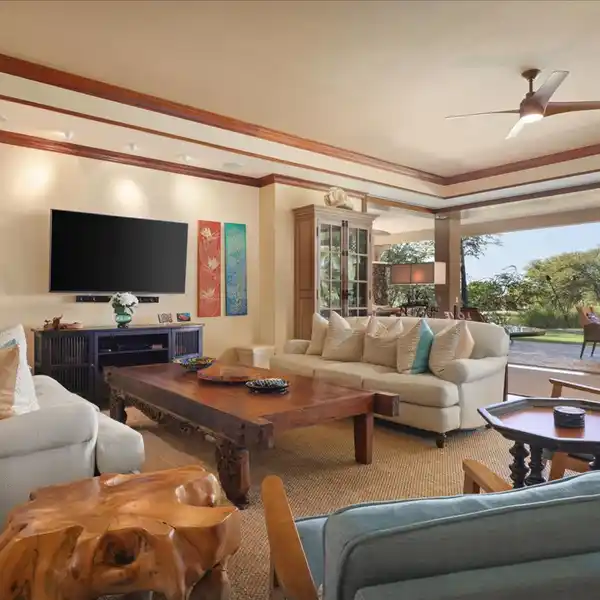 UPSCALE TOWNHOUSE IN A GATED COMMUNITY AT MAUNA KEA