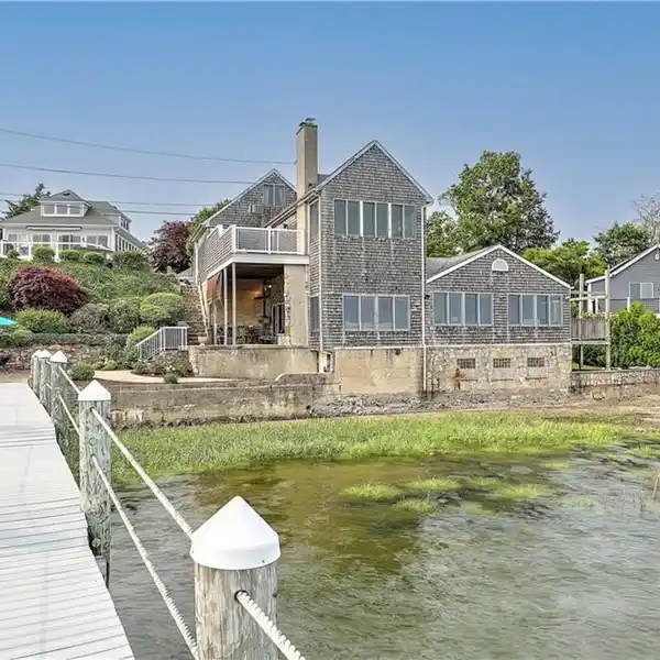 TWO WATERFRONT LOTS ON GREENWICH COVE
