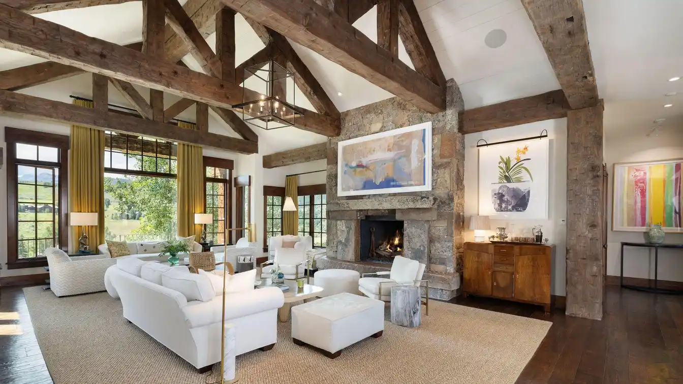 Spacious Luxury Home in Creamery Ranch