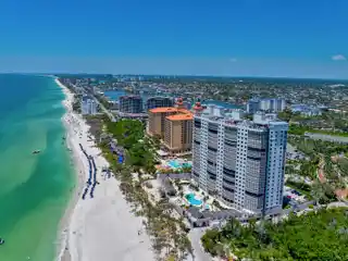 Bay Colony Elegance with Private Beach Access