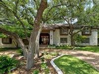 CUSTOM-BUILT AND METICULOUSLY MAINTAINED 1978 HOME