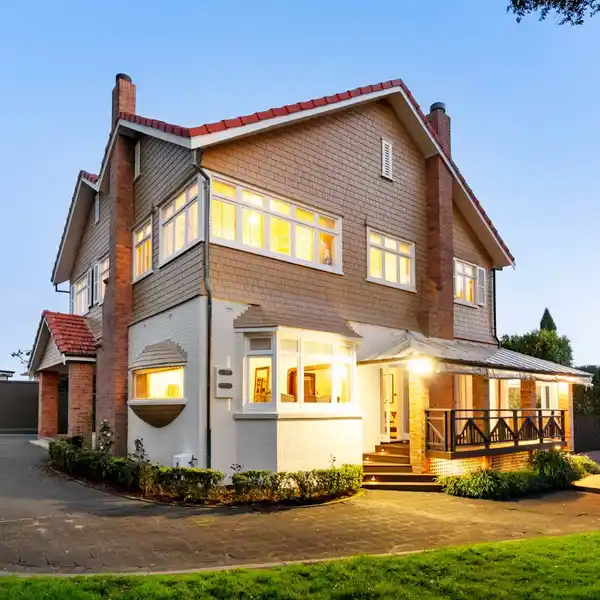 LEGACY ESTATE IN THE HEART OF REMUERA