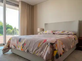 Excellent Villa with Contemporary Architecture